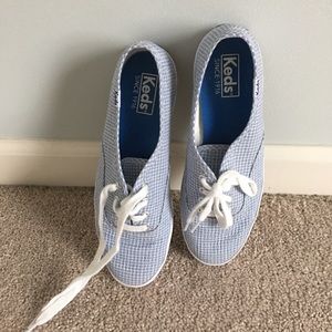Keds canvas lace-up sneakers